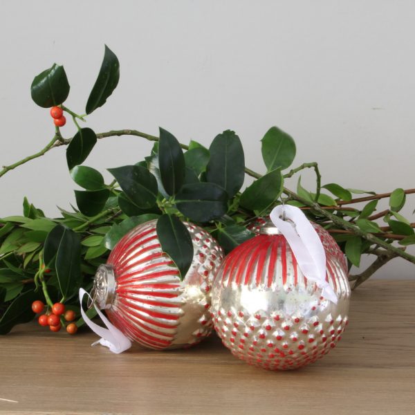Red silver baubles
